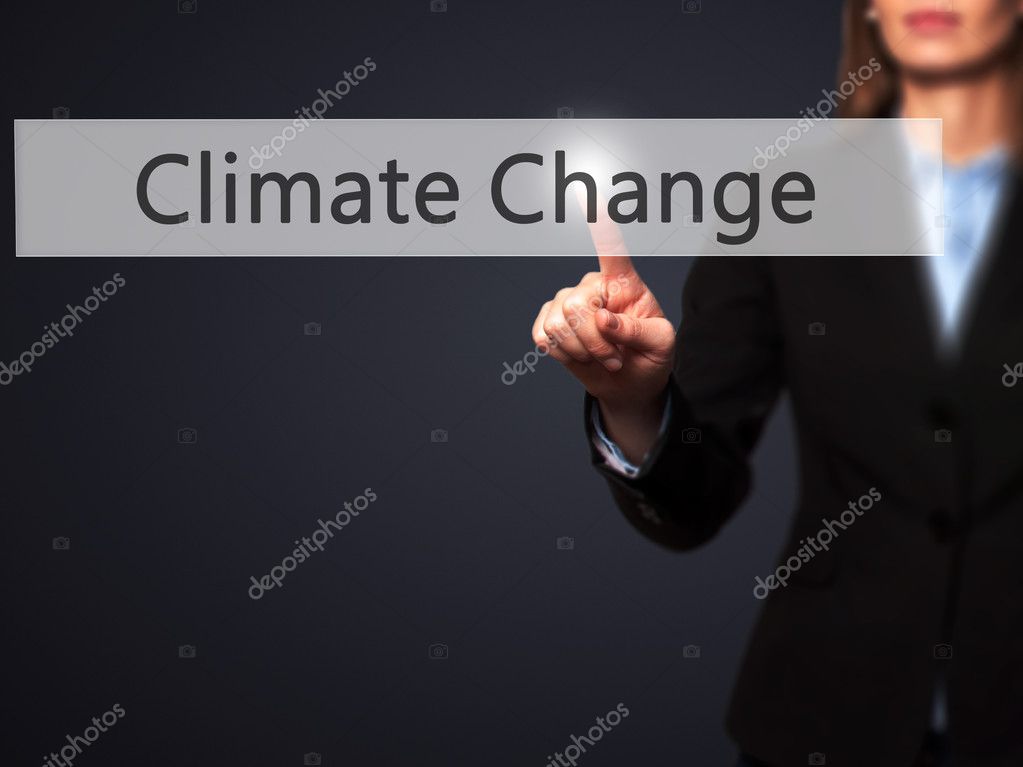 Tavola rotonda con esperti che discutono di clima e società